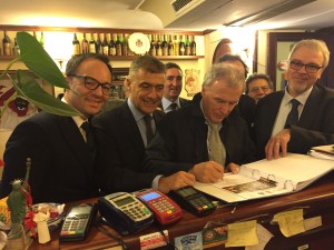 Schiavo e Bussoni firmano petizione