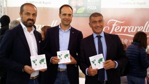 coldiretti-roberto-moncalvo-gennarino-masiello-pizza-unesco