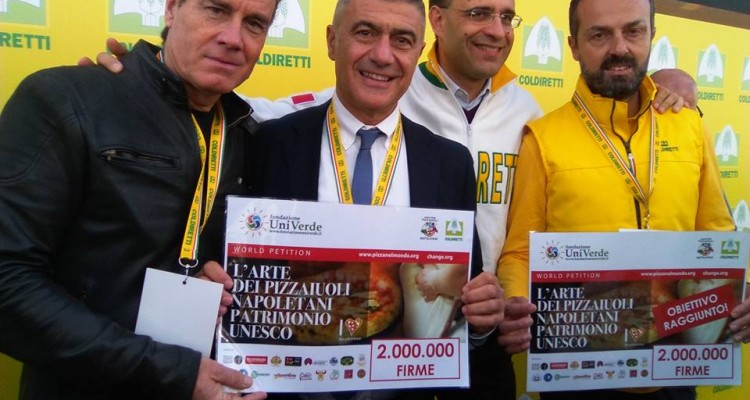 #pizzaUnesco 2 milioni di firme